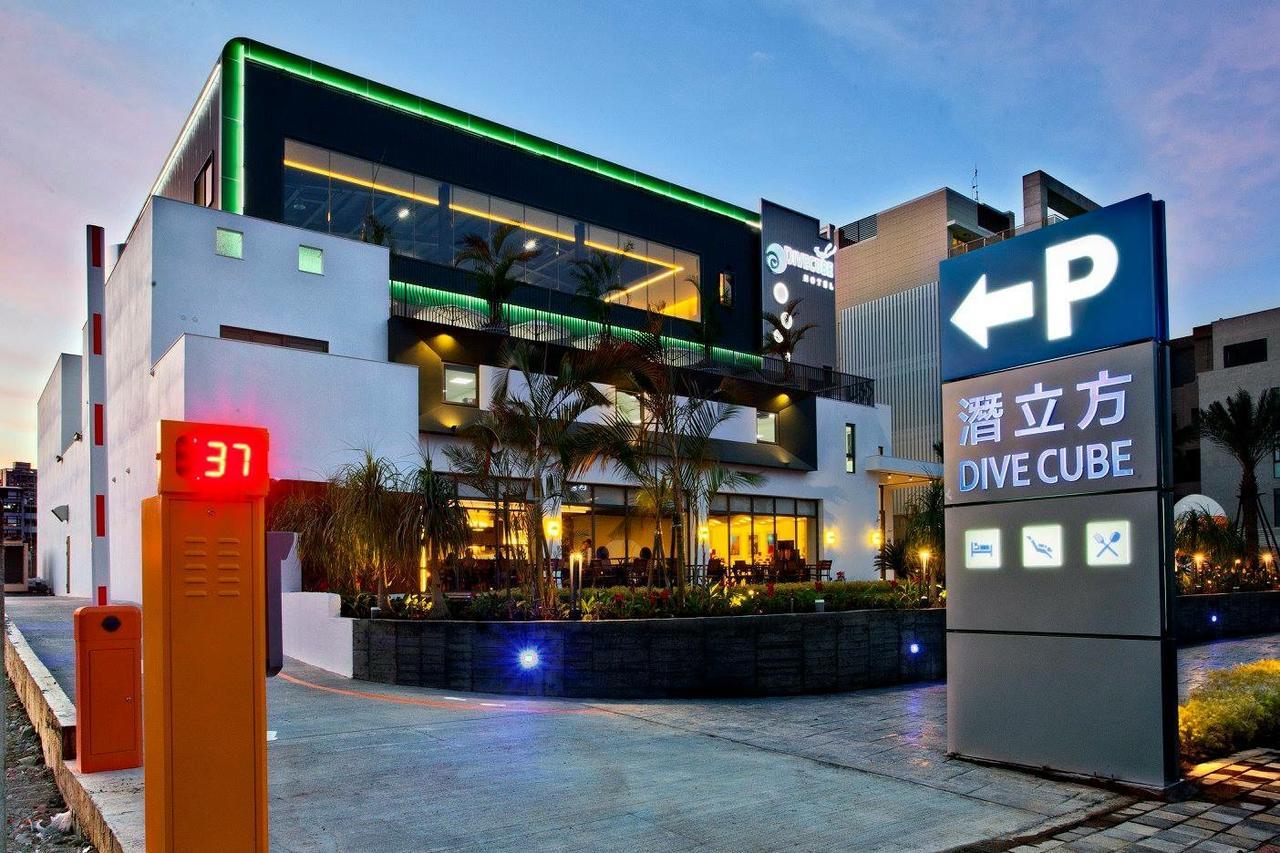Divecube Hotel Taichung Exterior foto